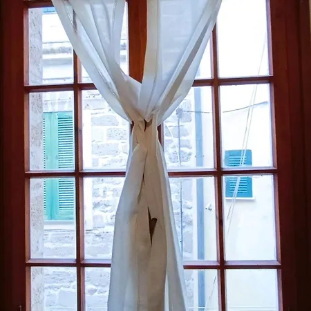 Antica Dimora De Ferrera -